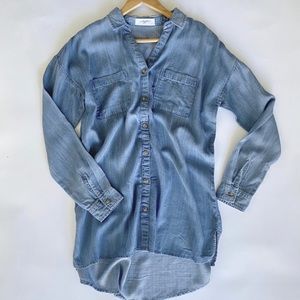 NEW CJLA Ari Chambray Top SZ L - Medium Wash